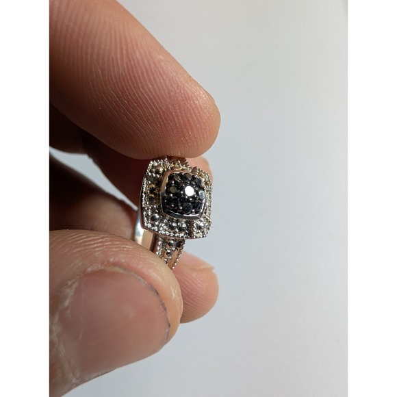 Sterling Jewelry - Vintage Sterling Silver 925 Black & Clear CZ Square‎ Ring